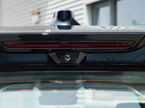 2025�� �Ŀ�  2.0T PHEV ����200��������� 7��