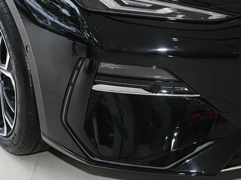 2025�� 700km Զ���Ǽݰ�