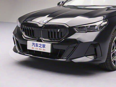 2025�� eDrive 40L M�˶���װ