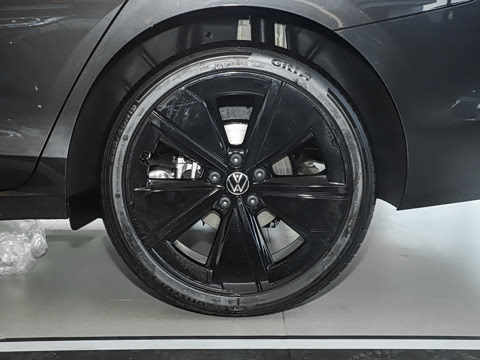 2026�� ���L GTS 380TSI �趯��