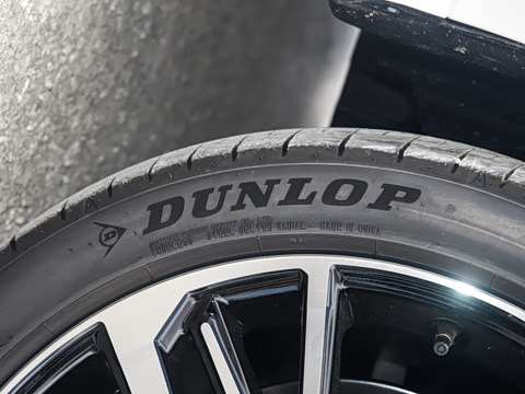 2026�� 2.0S �˶���