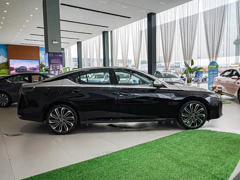 2026�� �������� 2.0T S380��ʦ��