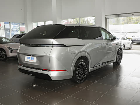 2026�� ���� 750 Ultra