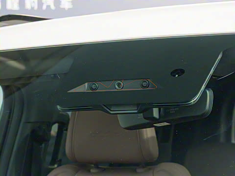 2025�� 210KM ����Ultra��