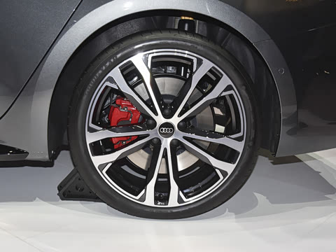 2025�� Avant