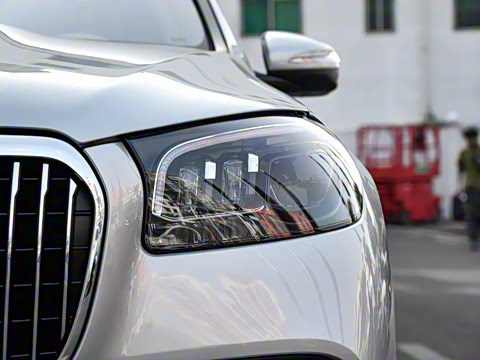 2026�� GLS 480 4MATIC ���ݰ�