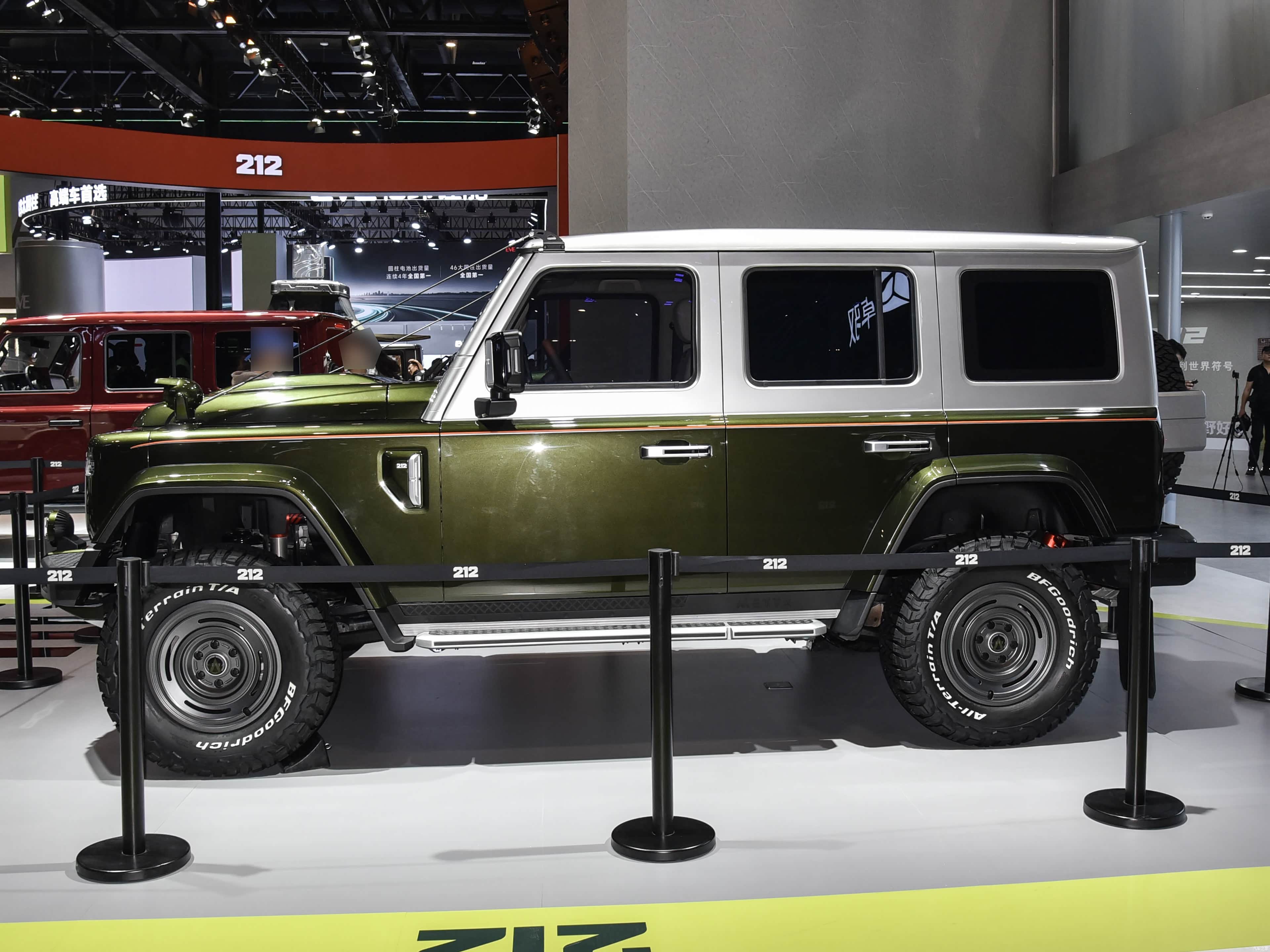 212 T01, миниатюра 4