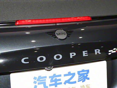 2025�� JOHN COOPER WORKS CABRIO