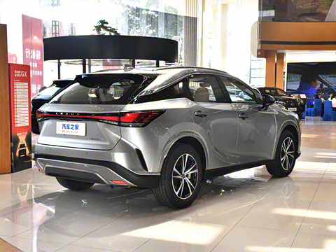 2026�� 350h ����������