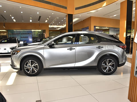 2026�� 350h ����������