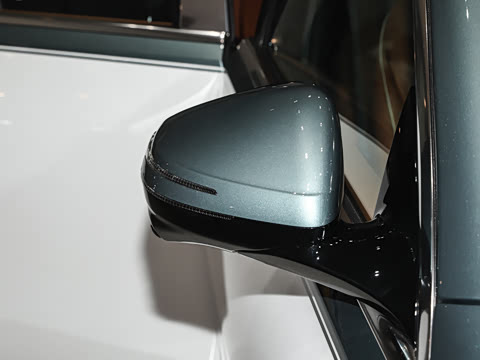 2027�� S 680 4MATIC