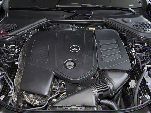 2025�� �Ŀ� E 300 L ʱ���˶���