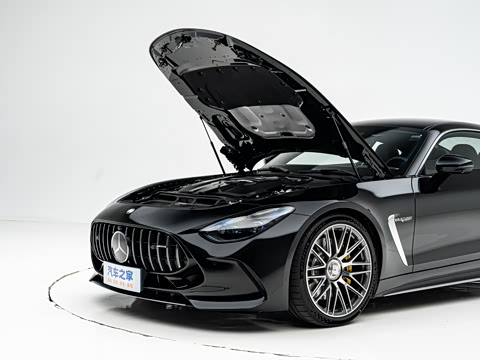 2026�� AMG GT 63 4MATIC+