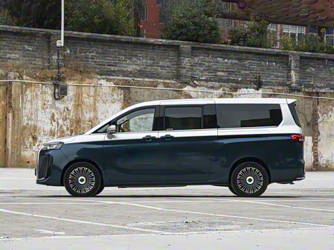 2026�� ���̰� 230�콢�� 7��