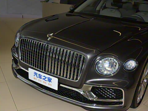 2024�� V8 Edition 8