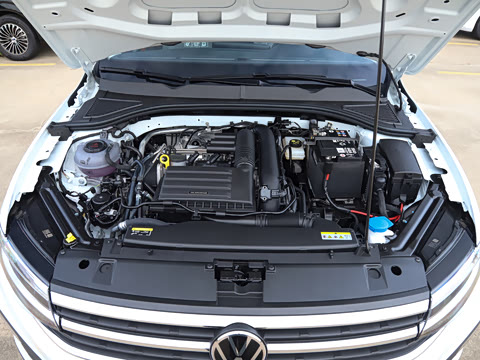 2025�� �Ŀ� 280TSI DSG���а�