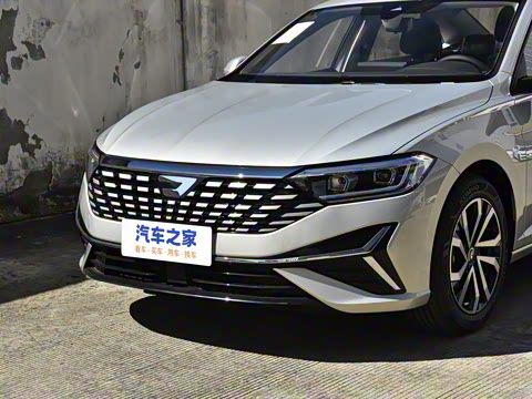 2025�� 1.4T �����ϰ�