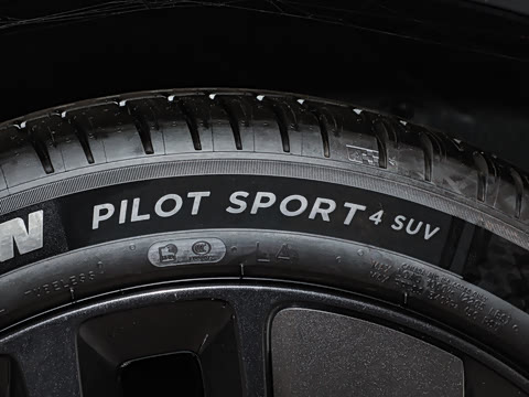 2025�� Pro ���ܻ��°�