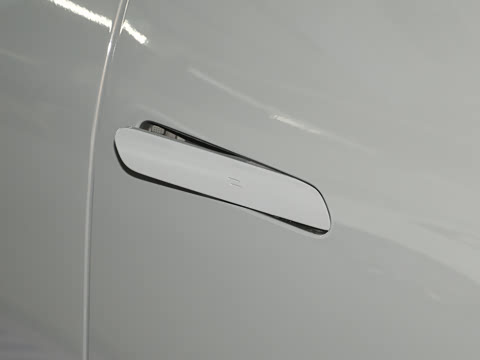 2025�� ����SMART�� 64.2kWh