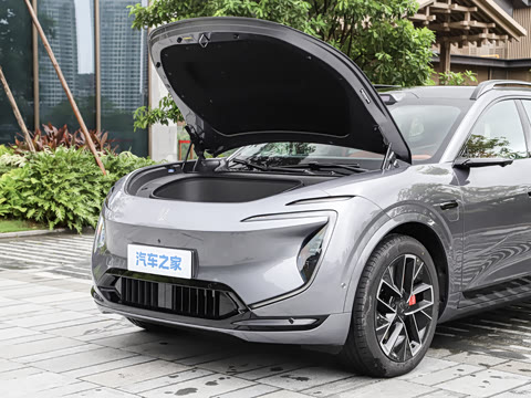 2026�� Ultra ����������