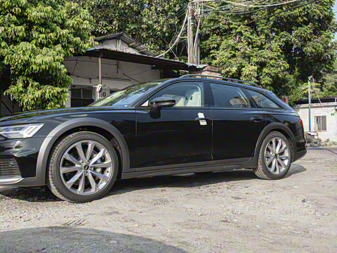 2026�� allroad quattro 55 TFSI