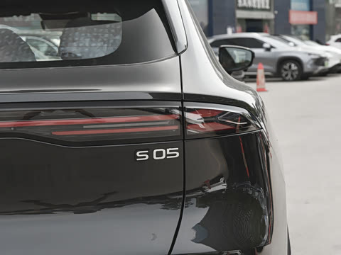 2026�� 520Max�����