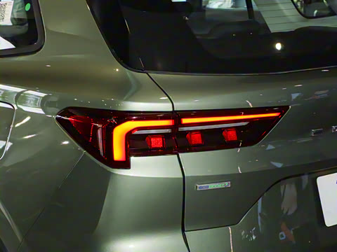 2025�� EcoBoost 170 ������