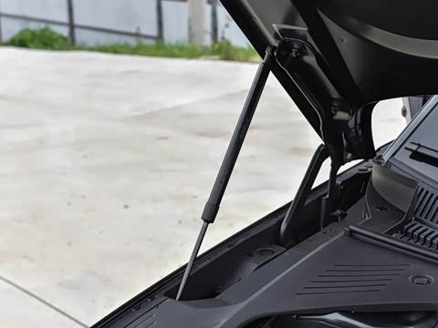 2026�� 225km EM-i Զ�����ǺӰ�