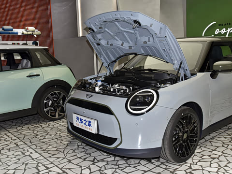 2025�� PAUL SMITH ���ʦ��