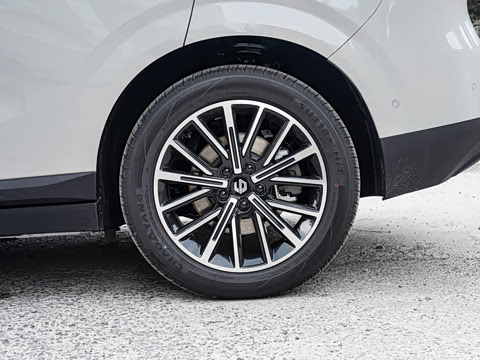 2027�� 610������