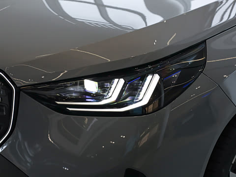 2025�� M50 xDrive