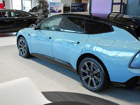 2026�� �ȷ�quattro��