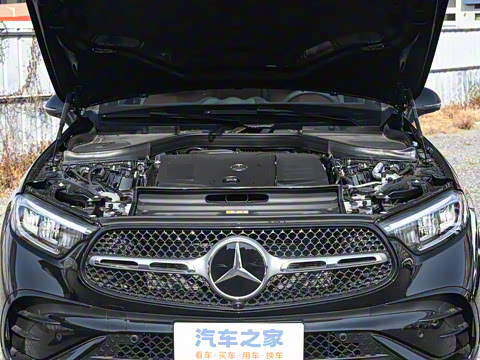 2026�� GLC 300 L 4MATIC ������ 7��