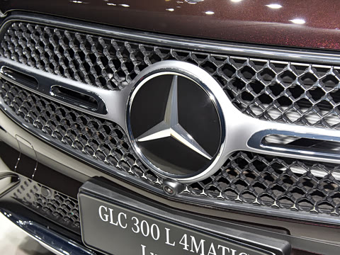 2026�� GLC 300 L 4MATIC ������