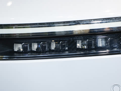 2025�� 820 �������� Ultra