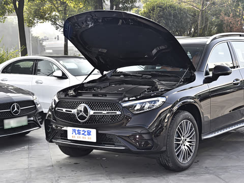 2026�� GLC 300 L 4MATIC ������ 5��