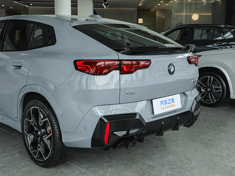 2026�� M35i