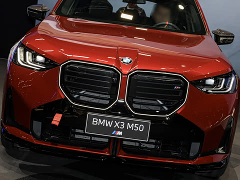 2026�� M50 xDrive