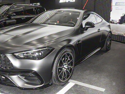 2025�� AMG CLE 53 4MATIC+ ���ܳ�