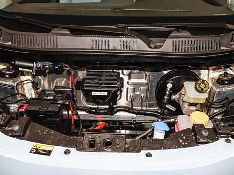 2025�� 251km ϲ���� 25.05kWh