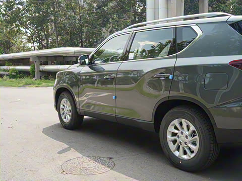 2025�� 2.2T  ������Խ�� 5�� ����