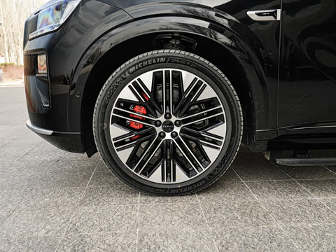 2026�� Ultra+�� 70kWh