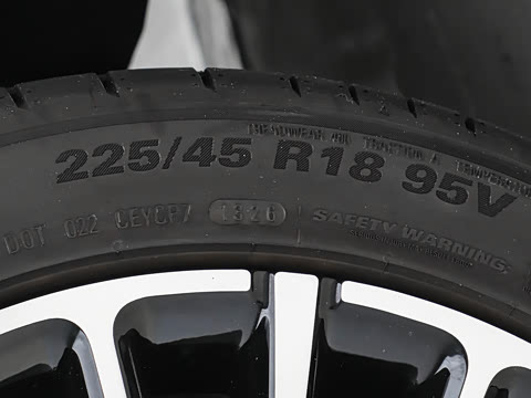 2027�� 2.0T DCT �����