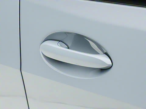 2024�� xDrive40i ������M�˶���װ