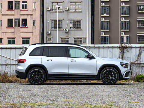 2026�� AMG GLB 35 4MATIC