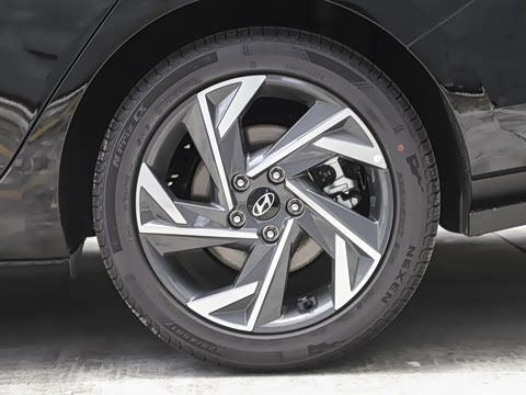 2026�� 1.5L CVT GLX��Ӣ��