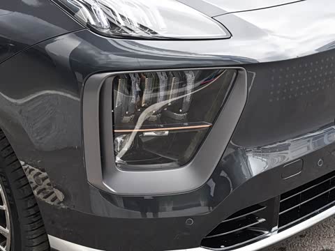 2025�� �Ŀ� 350 Max���������״��