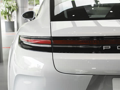 2026�� Panamera ������ 2.9T