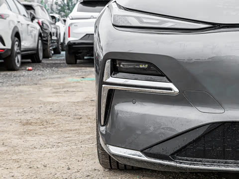 2025�� 60km EM-i ������