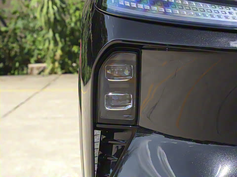 2025�� 185KM�����